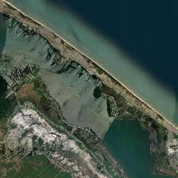 Huyện Phú Vang Satellite Map