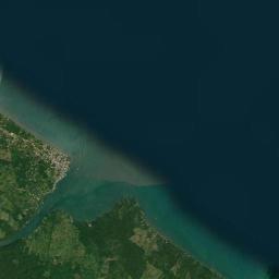 Lívingston Satellite Map