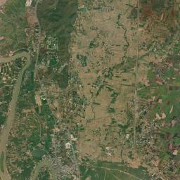 Phayuha Khiri Satellite Map
