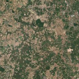 Amphoe Det Udom Satellite Map