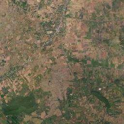 Srŏk Banăn Satellite Map