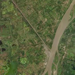 Calamar Satellite Map