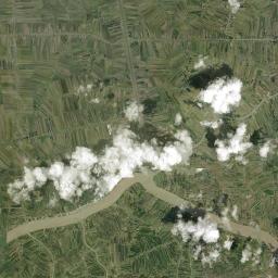 Huyen Nam Can Satellite Map
