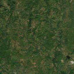 Distrito de Calobre Satellite Map