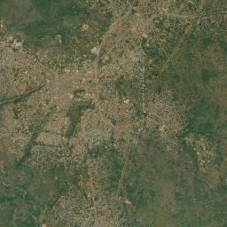 Auchi Satellite Map