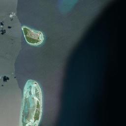 Manadhoo Satellite Map