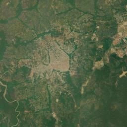 Batouri Satellite Map