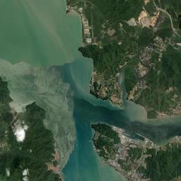Lumut Satellite Map