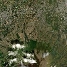 Atuntaqui Satellite Map