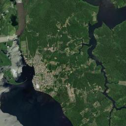 Maués Satellite Map