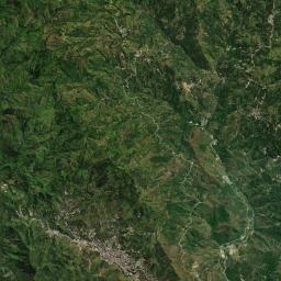 Piñas Satellite Map