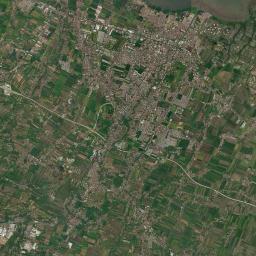 Kota Pasuruan Satellite Map