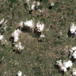 Casinhas Satellite Map