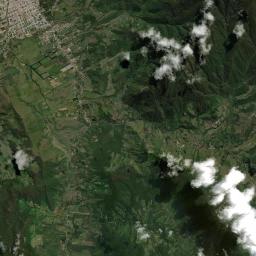 Oxapampa Satellite Map
