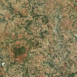 Caluquembe Satellite Map