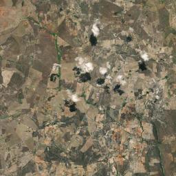 Tanhaçu Satellite Map