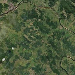 Jitaúna Satellite Map