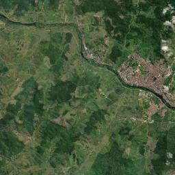 Ipiaú Satellite Map