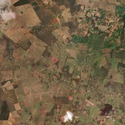 Janaúba Satellite Map