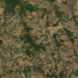 Iporá Satellite Map