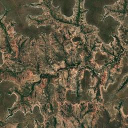 Santa Fé de Minas Satellite Map