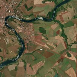 Itumbiara Satellite Map