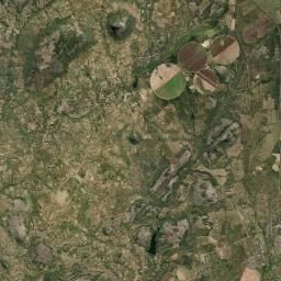 Nyazura Satellite Map