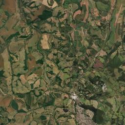 Cambuquira Satellite Map