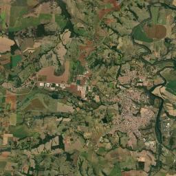 Laranjal Paulista Satellite Map