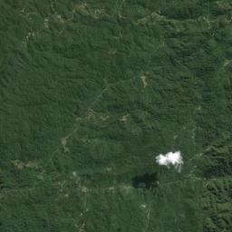 Tapiraí Satellite Map