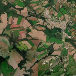 Carambeí Satellite Map