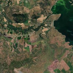 Paredones Satellite Map