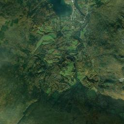 Lavangen Satellite Map