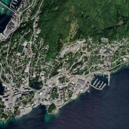 Lenvik High Resolution Satellite Map