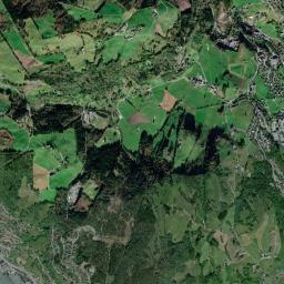 Øystese High Resolution Satellite Map