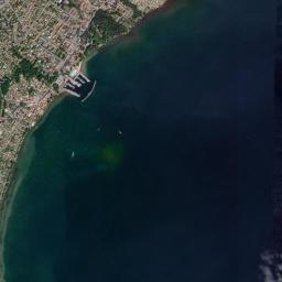 Hjo High Resolution Satellite Map