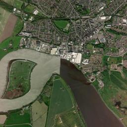 Alloa High Resolution Satellite Map