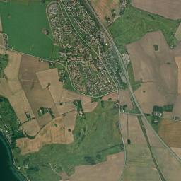 Glumslöv High Resolution Satellite Map