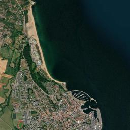 Simrishamn High Resolution Satellite Map