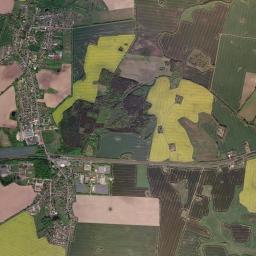 Niepars High Resolution Satellite Map