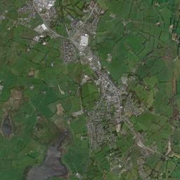 Lisnaskea High Resolution Satellite Map