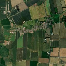 Beeford High Resolution Satellite Map