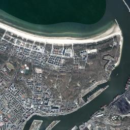 Świnoujście High Resolution Satellite Map