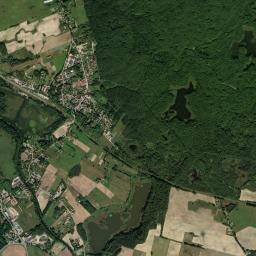 Małdyty High Resolution Satellite Map