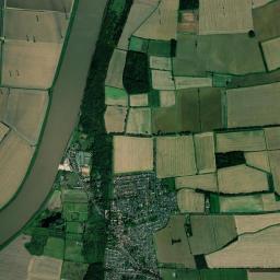 Burton upon Stather High Resolution Satellite Map