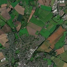 33 Hillcrest Road, Ormskirk, Lancashire L39 Satellite Map