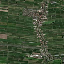 Steinkirchen High Resolution Satellite Map