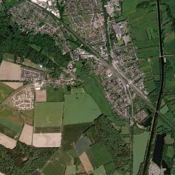 Büchen High Resolution Satellite Map