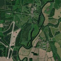 Aldford High Resolution Satellite Map