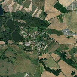 Krzęcin High Resolution Satellite Map